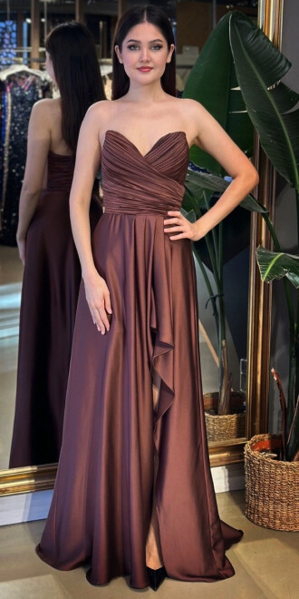 Kahverengi Straplez Yaka Anvelop Yırtmaçlı Kloş Etekli Saten Uzun Abiye Elbise 11095-13 - abiyeniall