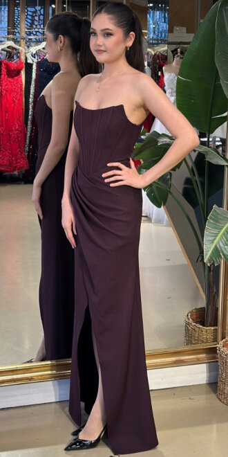 Kahverengi Straplez Yaka Sırt Dekolteli Yırtmaçlı Düz Kesim Krep Uzun Abiye Elbise 11175-05 - 2