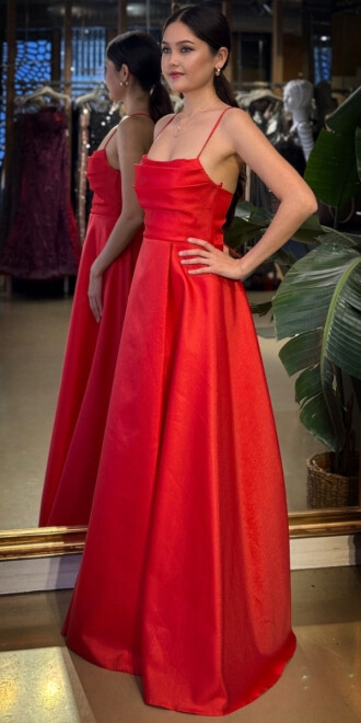 Kırmızı Degaje Yaka İp Askılı Sırt Dekolteli Kloş Etekli Saten Uzun Abiye Elbise 11104-03 - 2