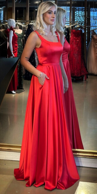 Kırmızı Kalın Askı V Yaka Sırt Dekolteli Kloş Etekli Saten Uzun Abiye Elbise 11091 - 2