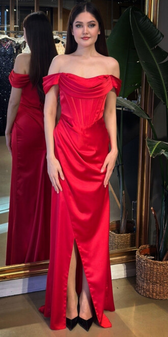 Kırmızı Madonna Yaka Sırt Dekolteli Yırtmaçlı Düz Kesim Saten Uzun Abiye Elbise 11128-03 - abiyeniall