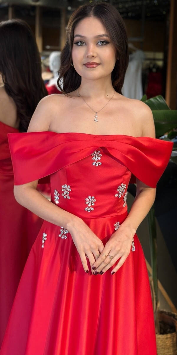 Kırmızı Madonna Yaka Taş Detaylı Kloş Etekli Saten Uzun Abiye Elbise 11063-07 - 3