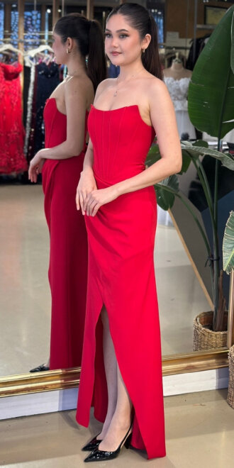 Kırmızı Straplez Yaka Sırt Dekolteli Yırtmaçlı Düz Kesim Krep Uzun Abiye Elbise 11175-01 - 2