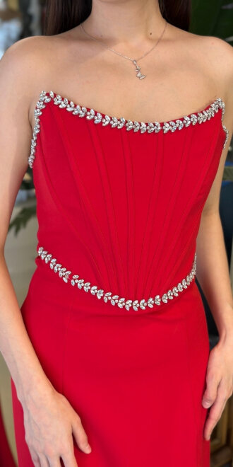 Kırmızı Straplez Yaka Yırtmaçlı Düz Kesim Krep Uzun Abiye Elbise 11208-03 - 4