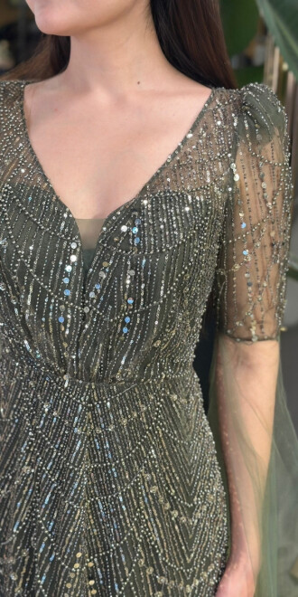 Koyu Olive V Yaka Kısa Kollu Pelerin Düz Kesim Pullu Boncuklu Uzun Abiye Elbise 7713 - 4