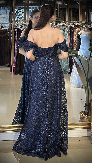 Lacivert Boncuk İşlemeli Madonna Yaka Kloş Etekli Simli Uzun Abiye Elbise 7547 - 2