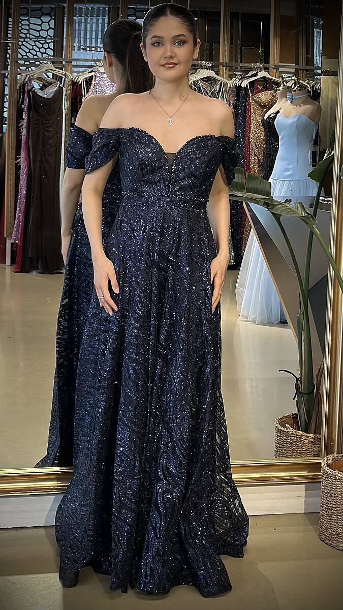 Lacivert Boncuk İşlemeli Madonna Yaka Kloş Etekli Simli Uzun Abiye Elbise 7547 - 1