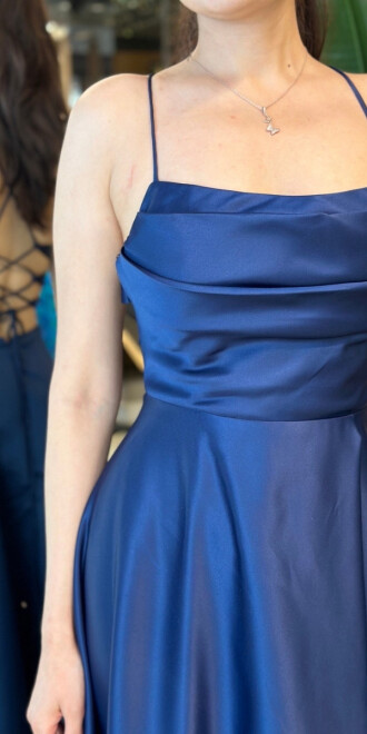 Lacivert İp Askılı Sırt Dekolteli Kloş Etekli Saten Uzun Abiye Elbise 7764 - 4