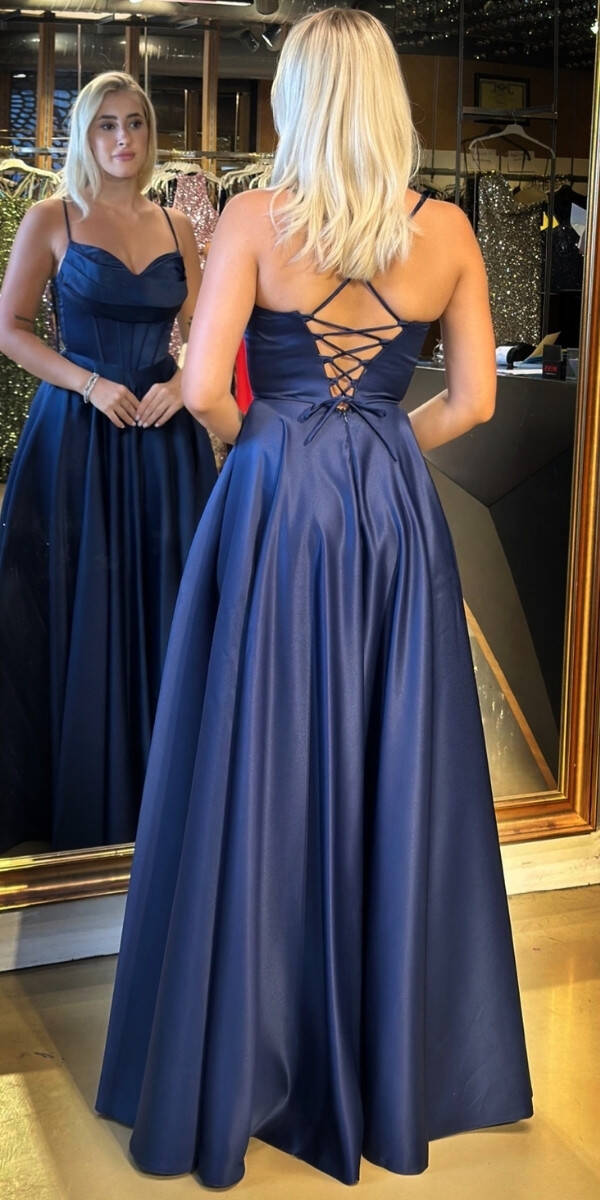 Lacivert İp Askılı Sırt Dekolteli Kloş Etekli Saten Uzun Abiye Elbise 7783 - 5