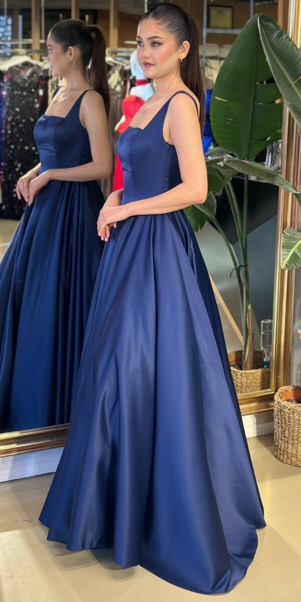 Lacivert Kare Yaka Kalın Askı Kloş Etekli Tafta Uzun Abiye Elbise 11136-02 - 2