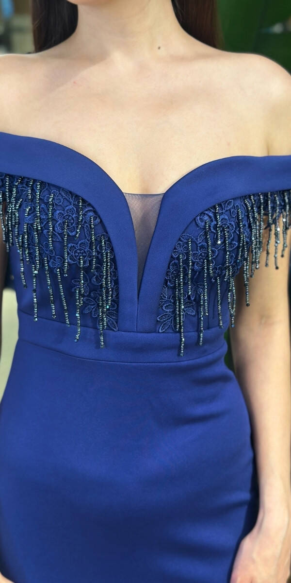 Lacivert Madonna Yaka Boncuk İşlemeli Düz Kesim Krep Uzun Abiye Elbise 11011-03 - 4