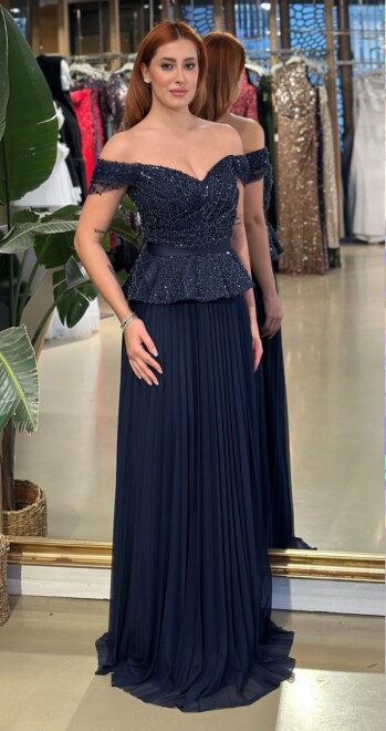 Lacivert Madonna Yaka Düşük Kollu Boncuk İşlemeli Kloş Likralı Şifon Uzun Abiye Elbise 11211-02 - abiyeniall