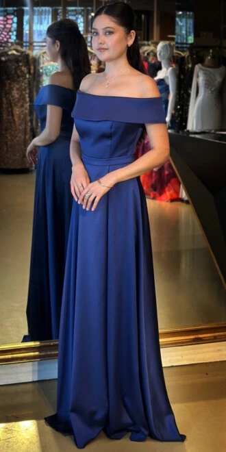 Lacivert Madonna Yaka Kloş Etekli Saten Uzun Abiye Elbise 11067 - 2