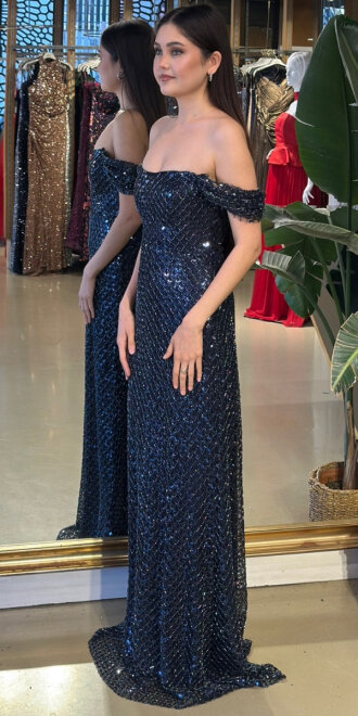 Lacivert Madonna Yaka Sırt Dekolteli Düz Kesim Pullu Boncuklu Uzun Abiye Elbise 11180-01 - 2