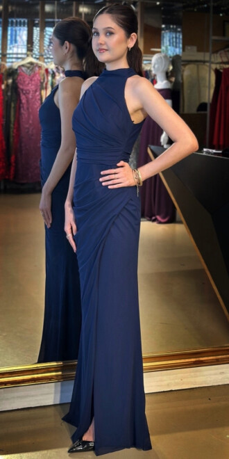 Lacivert Halter Yaka Yırtmaçlı Düz Kesim Likralı Tül Uzun Abiye Elbise 11084-09 - 2