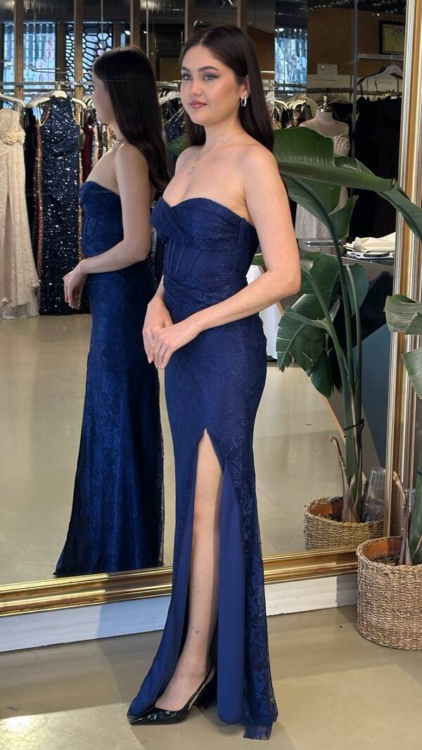 Lacivert Straplez Yaka Yırtmaçlı Balık Etekli Dantel Uzun Abiye Elbise 11218-05 - 2