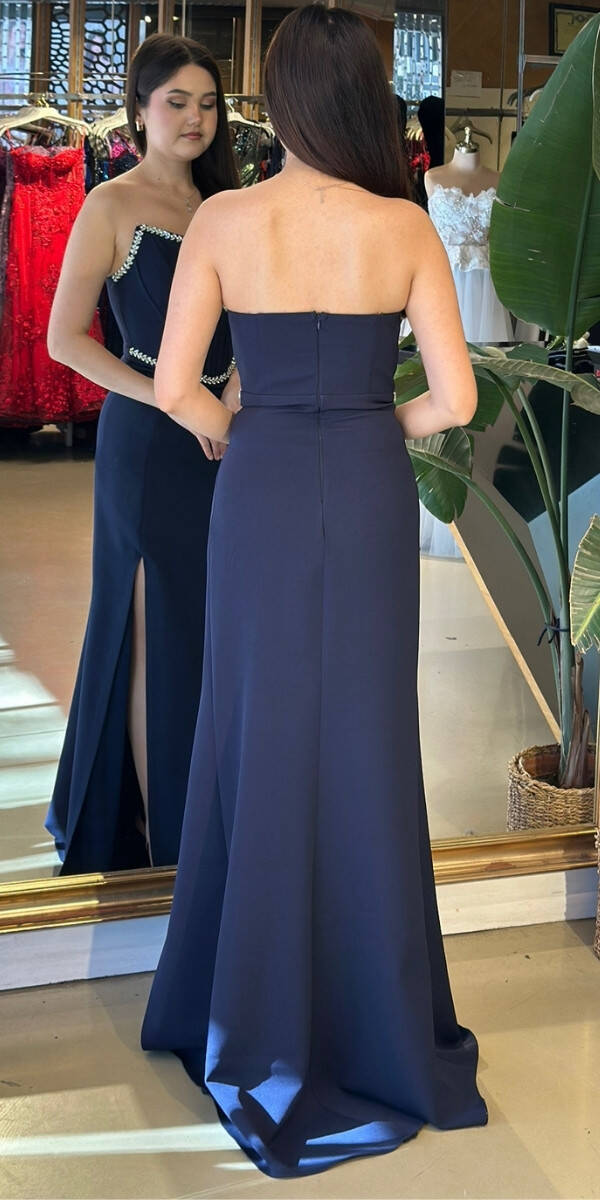 Lacivert Straplez Yaka Yırtmaçlı Düz Kesim Krep Uzun Abiye Elbise 11208-02 - 5