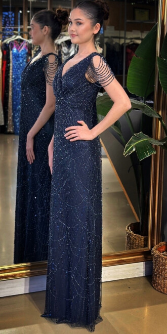 Lacivert V Yaka Kalın Askı Boncuk İşlemeli Düz Kesim Pullu Boncuklu Uzun Abiye Elbise 11138-02 - 2