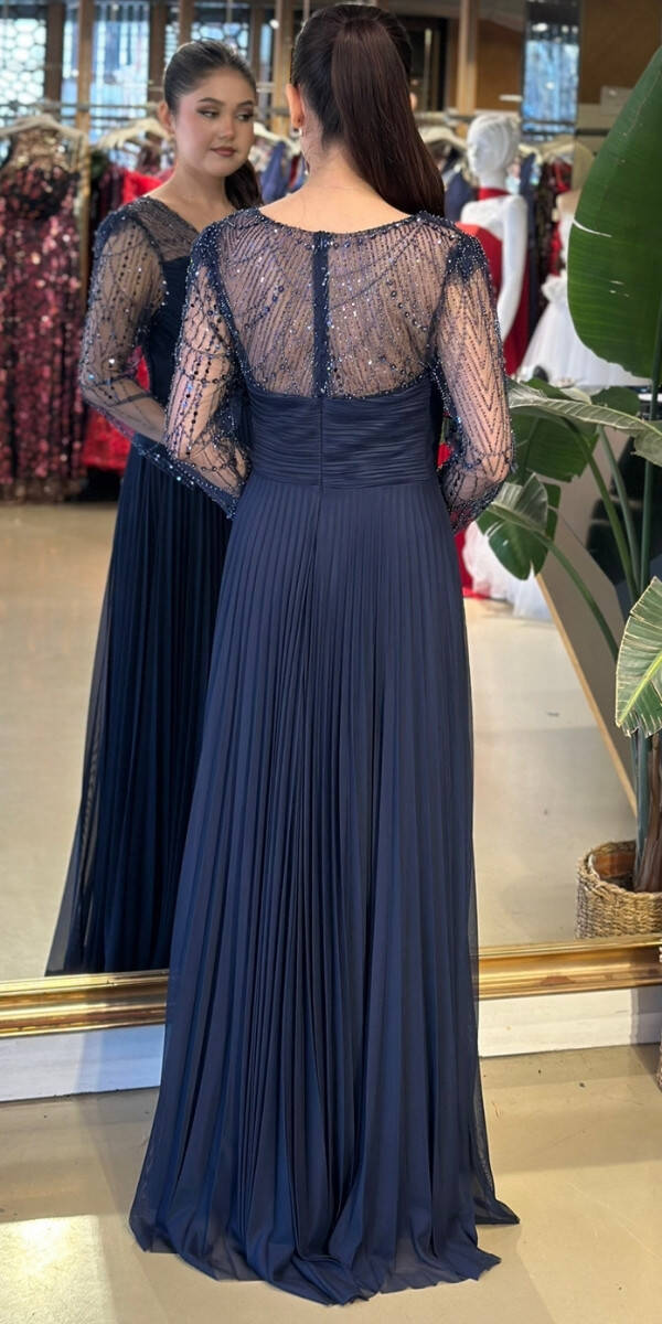 Lacivert V Yaka Uzun Kollu Çiçek Detaylı Kloş Etekli Şifon Uzun Abiye Elbise 11150-02 - 5