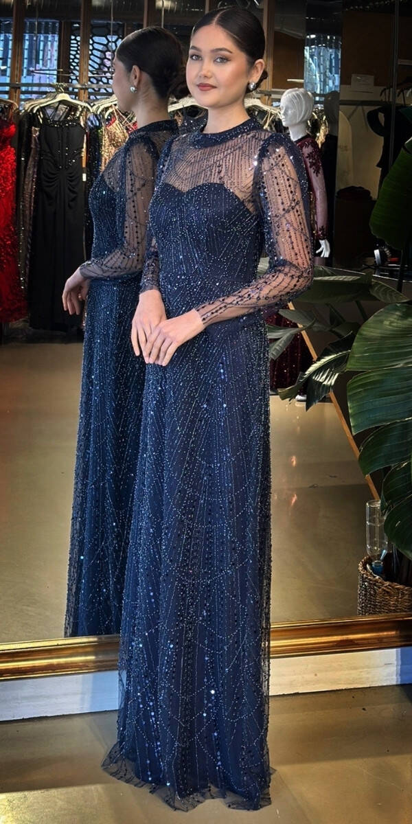 Lacivert Yuvarlak Yaka Uzun Kollu Düz Kesim Pullu Boncuklu Uzun Abiye Elbise 11130-01 - 2