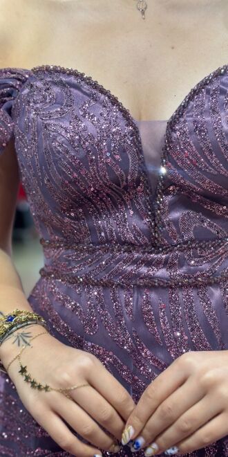 Lavanta Boncuk İşlemeli Madonna Yaka Kloş Etekli Simli Uzun Abiye Elbise 7547 - 4