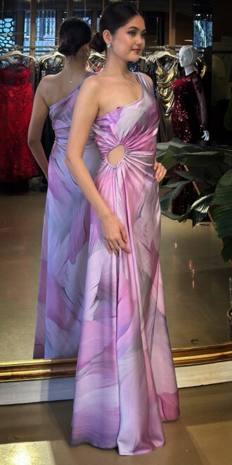 Lavanta Tek Kollu Bel Dekolteli Kloş Etekli Saten Uzun Abiye Elbise 11077-01 - 2