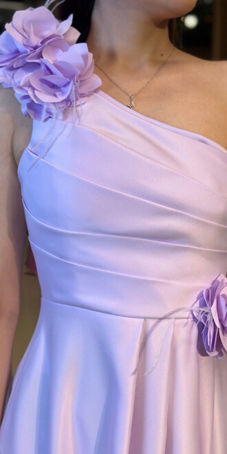 Lila Tek Omuzlu Çiçek Detaylı Kloş Etekli Saten Uzun Abiye Elbise 7659 - 4