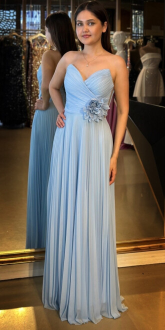 Mavi Straplez Yaka Çiçek Detaylı Kloş Etekli Tül Uzun Abiye Elbise 11003 