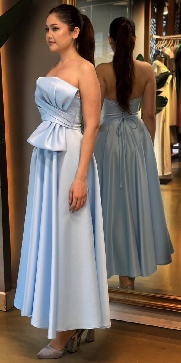 Mavi Kloş Etekli Straplez Yaka Saten Midi Abiye Elbise 7657 - 3