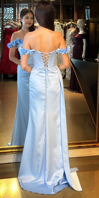 Mavi Madonna Yaka Çiçek Detaylı Sırt Dekolteli Düz Kesim Saten Uzun Abiye Elbise 11065 - 5