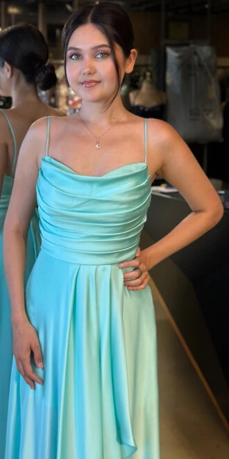 Mint İp Askılı Yırtmaçlı Kloş Etekli Saten Uzun Abiye Elbise 7234 - 3