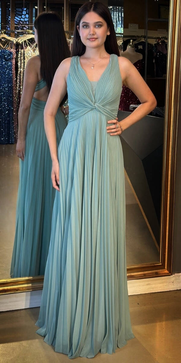 Mint Kalın Askı Sırt Dekolteli Kloş Etekli Şifon Tül Uzun Abiye Elbise 7645 - 1