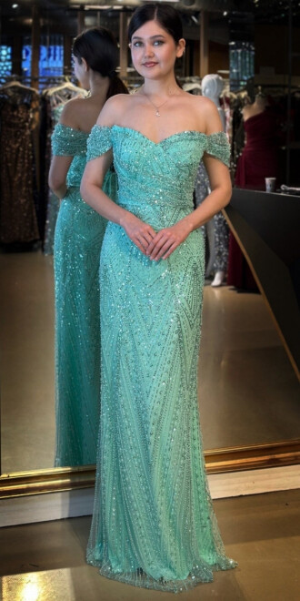 Mint Sırt Dekolteli Düz Kesim Pullu Boncuklu Uzun Abiye Elbise 11044 