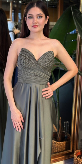 Olive Straplez Yaka Anvelop Yırtmaçlı Kloş Etekli Saten Uzun Abiye Elbise 11095-10 - 3