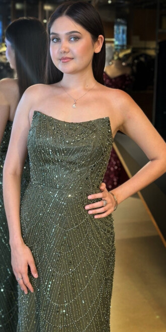 Olive Straplez Yaka Sırt Dekolteli Düz Kesim Pullu Boncuklu Uzun Abiye Elbise 7778 - 3