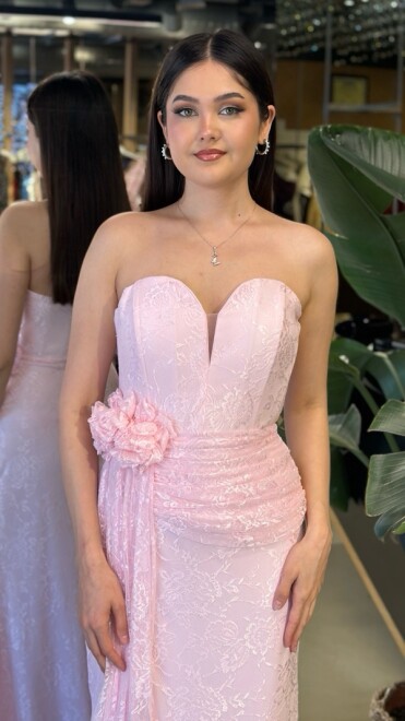 Pembe Straplez Yaka Yırtmaçlı Düz Kesim Likralı Dantel Uzun Abiye Elbise 11194-06 - 3