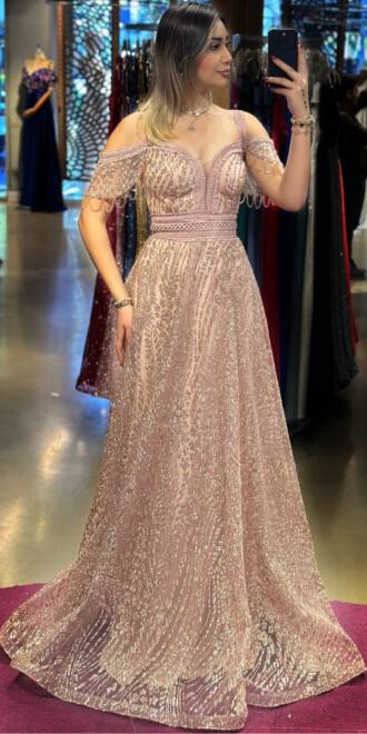 Pudra Renk Düşük Kollu Boncuk İşlemeli Kloş Etekli Simli Uzun Abiye Elbise 7525 