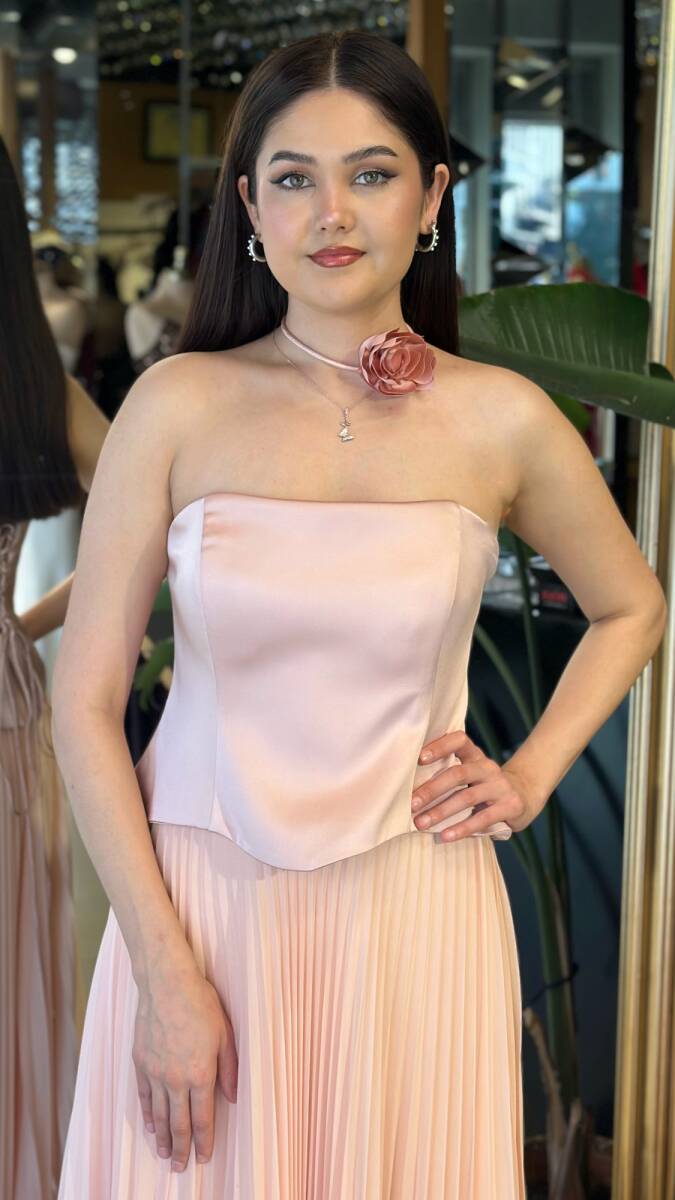 Pudra Straplez Yaka Çiçek Detaylı Kloş Etekli Tül Uzun Abiye Elbise 11153-07 - 3