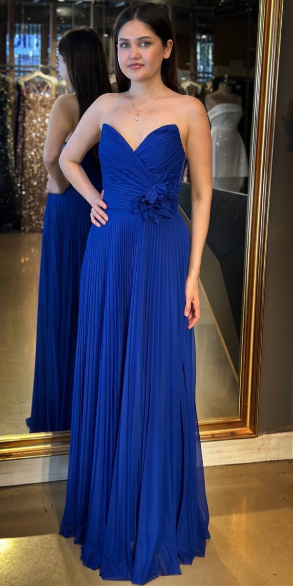 Saks Straplez Yaka Çiçek Detaylı Kloş Etekli Tül Uzun Abiye Elbise 11003 - 1