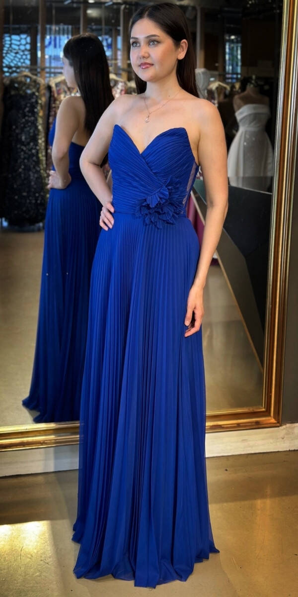 Saks Straplez Yaka Çiçek Detaylı Kloş Etekli Tül Uzun Abiye Elbise 11003 - 2