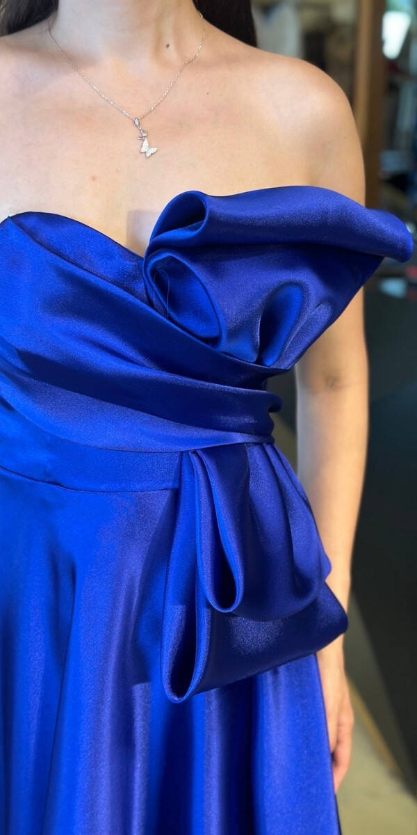 Saks Straplez Yaka Yırtmaçlı Kloş Etekli Organze Uzun Abiye Elbise 7679 - 4