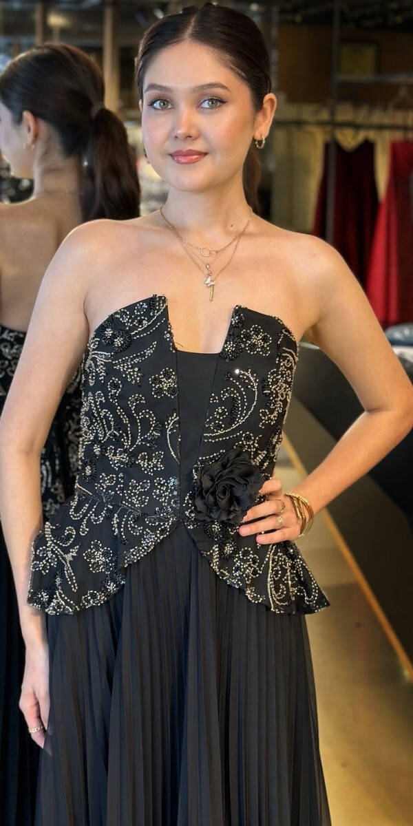 Siyah Gold Straplez Yaka Çiçek Detaylı Sırt Dekolteli Kloş Etekli Tül Uzun Abiye Elbise 11054 - 3