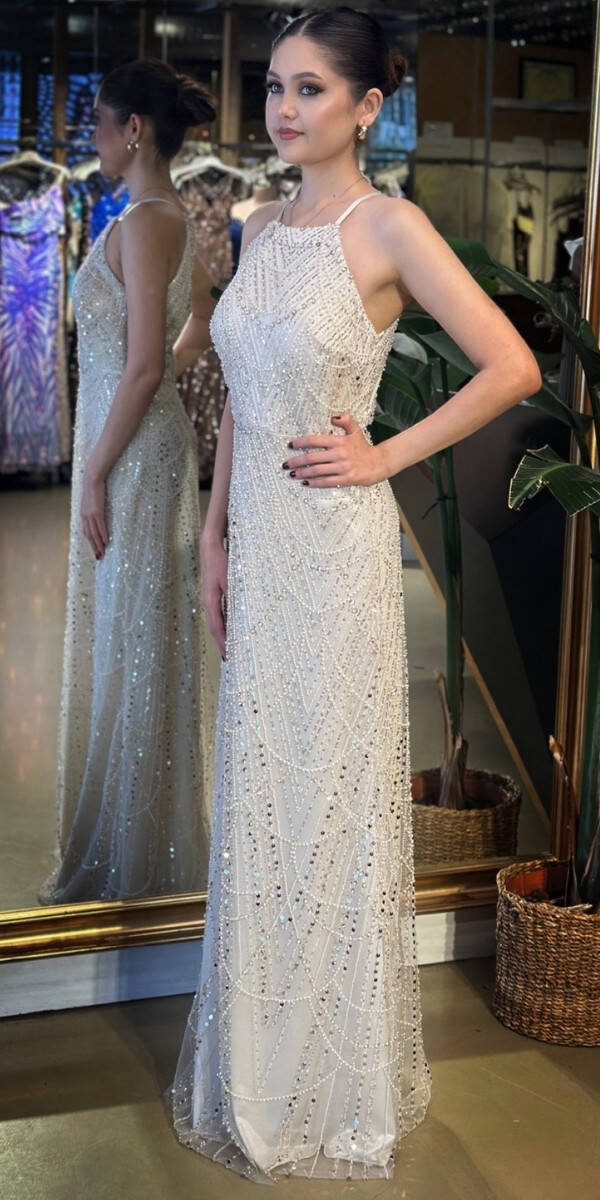 Bej Halter Yaka İp Askılı Düz Kesim Pullu Boncuklu Uzun Abiye Elbise 11103-04 - 2