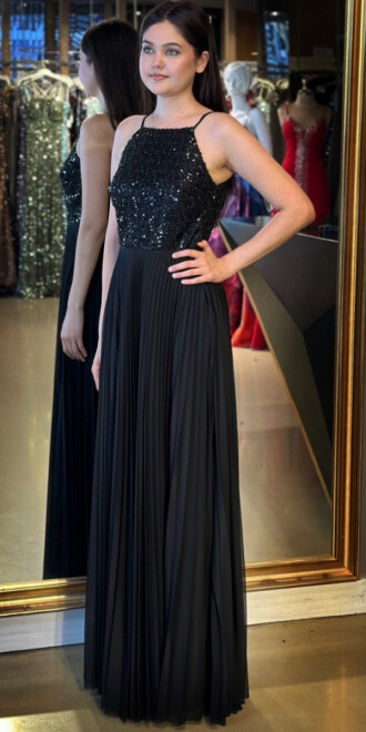 Siyah İnce Askılı Sırt Dekolteli Kloş Etekli Tül Uzun Abiye Elbise 11049 - 2