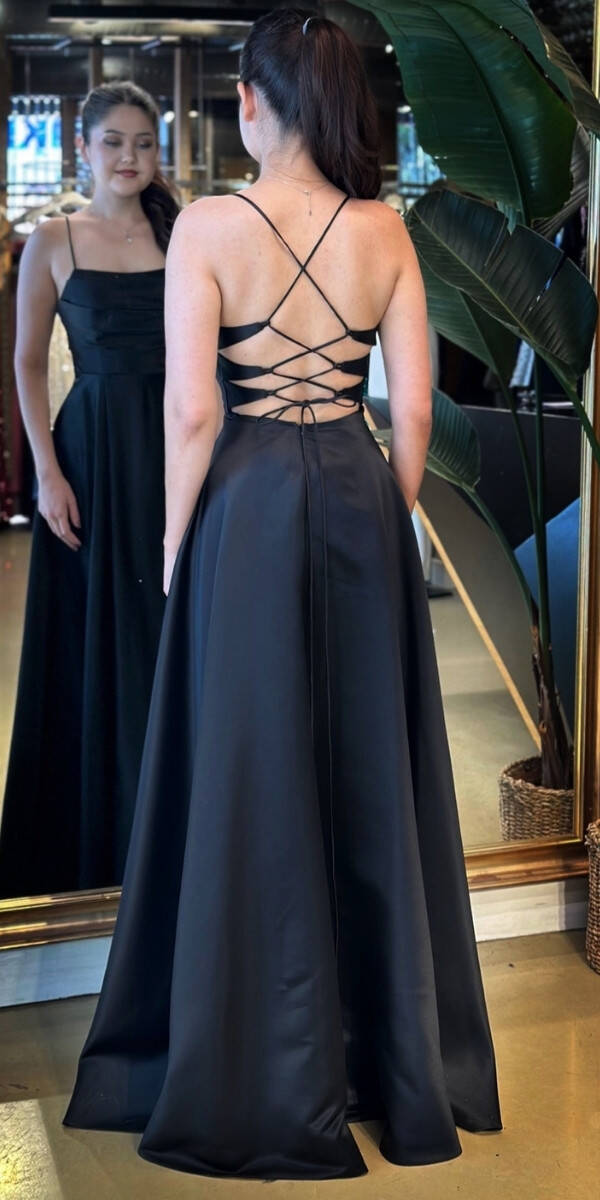 Siyah İp Askılı Kloş Etekli Saten Uzun Abiye Elbise 7764 - 5