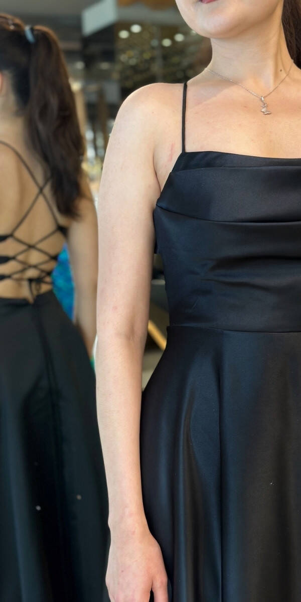 Siyah İp Askılı Kloş Etekli Saten Uzun Abiye Elbise 7764 - 4