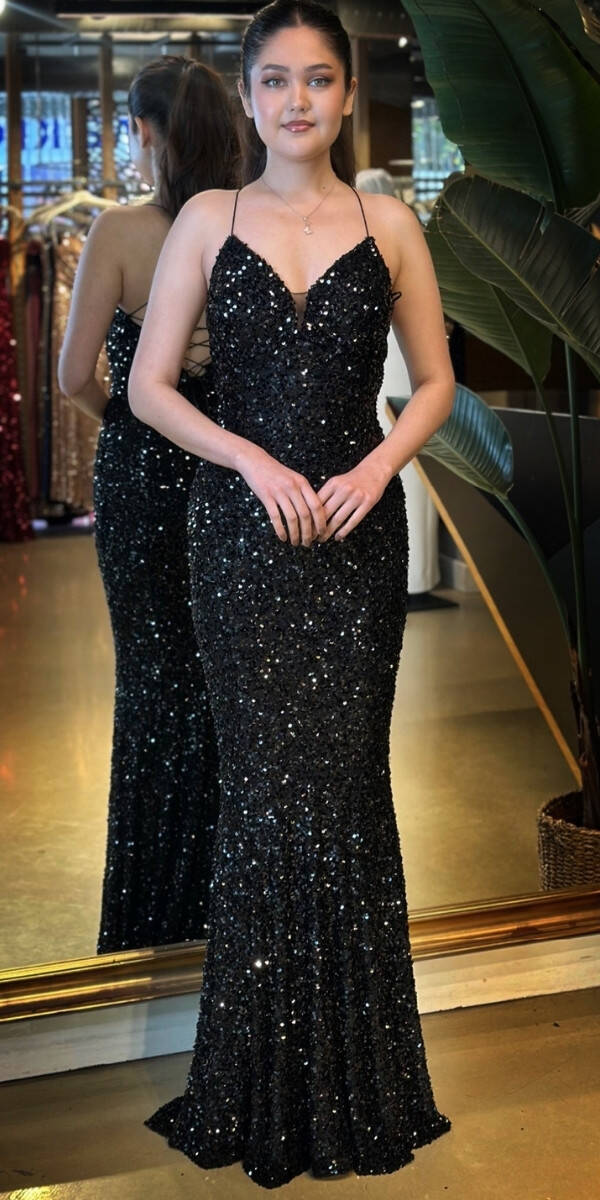 Siyah İp V Yaka Askılı Sırt Dekolteli Balık Etekli Pul Payet Uzun Abiye Elbise 7714 - 1