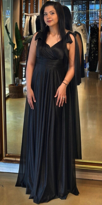 Siyah Kalın Askı Kloş Etekli Simli Kumaş Uzun Abiye Elbise 7557 