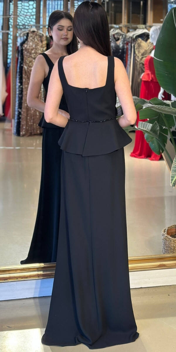 Siyah Kare Yaka Kalın Askı Çiçek Detaylı Düz Kesim Krep Uzun Abiye Elbise 11161-01 - 5