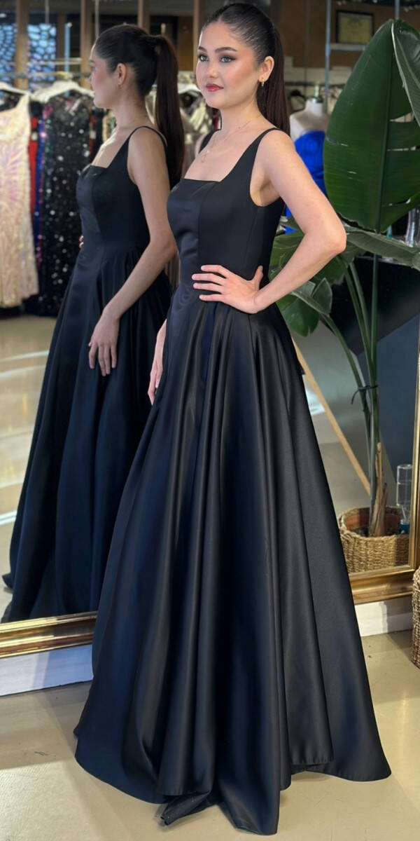 Siyah Kare Yaka Kalın Askı Kloş Etekli Tafta Uzun Abiye Elbise 11136-04 - 2